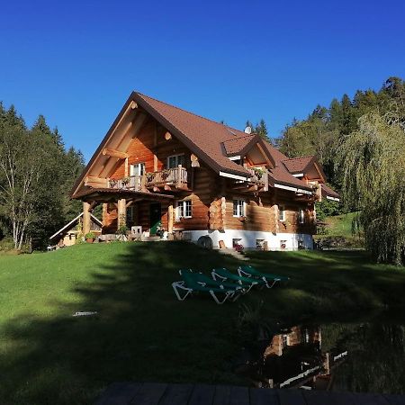 Chalet Le Dorf Noetsch Bagian luar foto