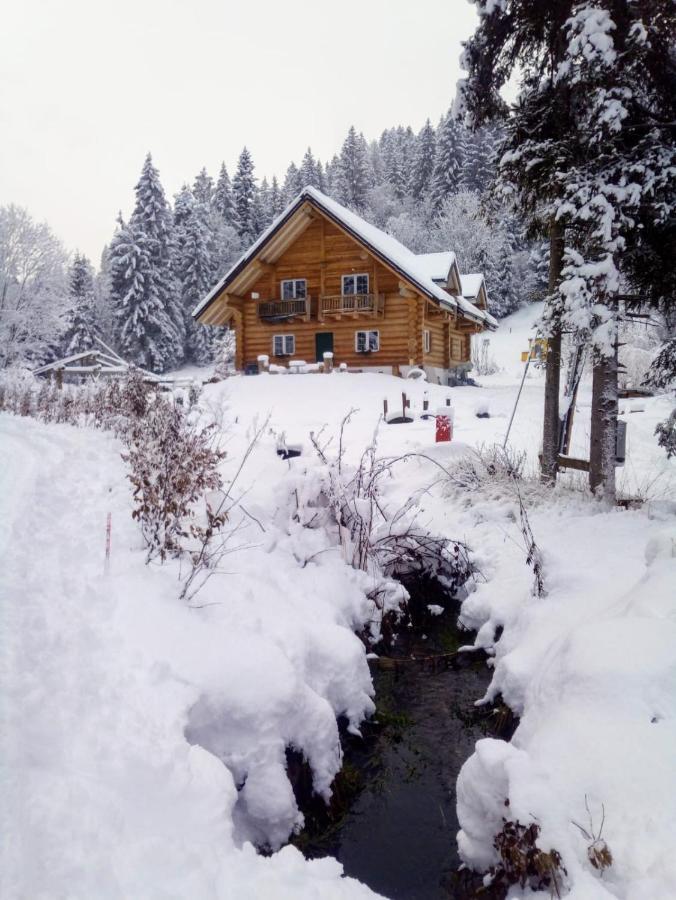 Chalet Le Dorf Noetsch Bagian luar foto