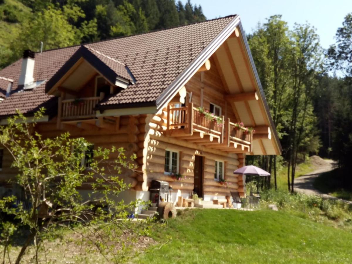 Chalet Le Dorf Noetsch Bagian luar foto