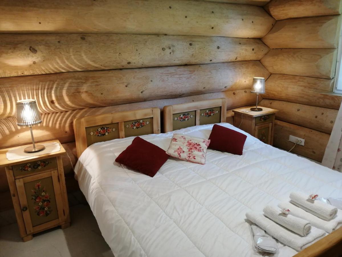 Chalet Le Dorf Noetsch Bagian luar foto