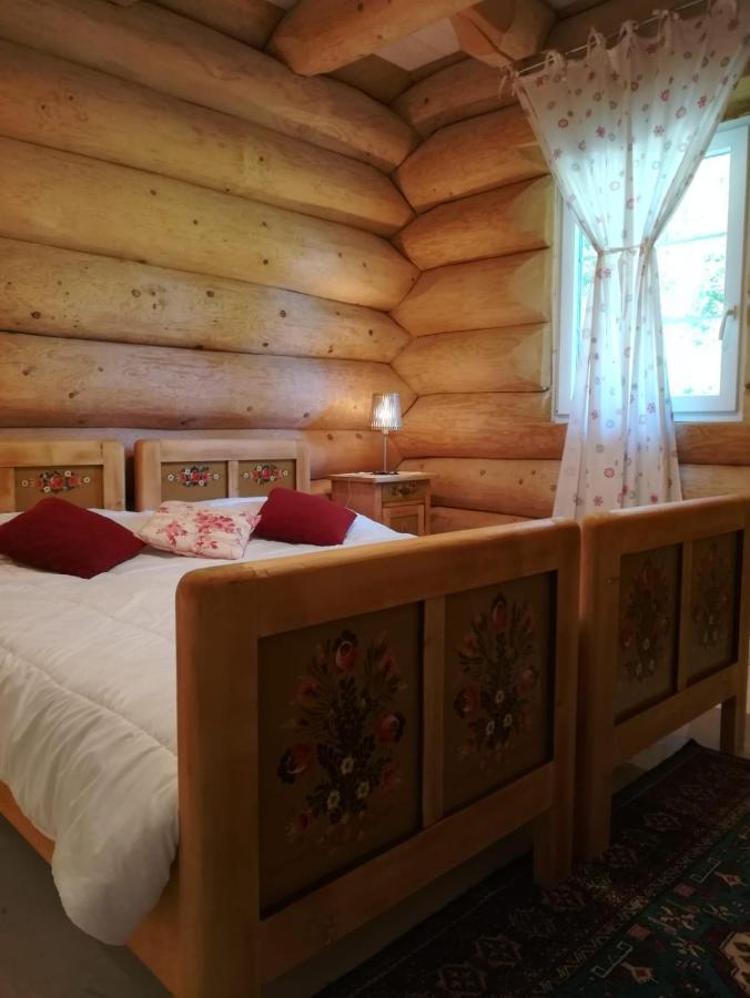 Chalet Le Dorf Noetsch Bagian luar foto