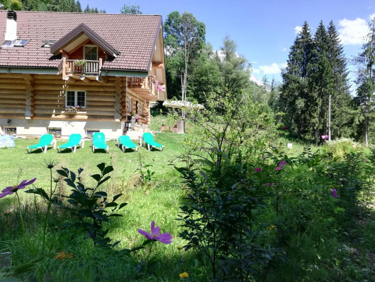 Chalet Le Dorf Noetsch Bagian luar foto