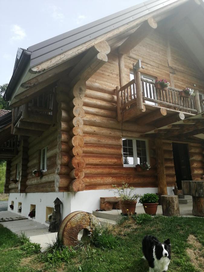 Chalet Le Dorf Noetsch Bagian luar foto