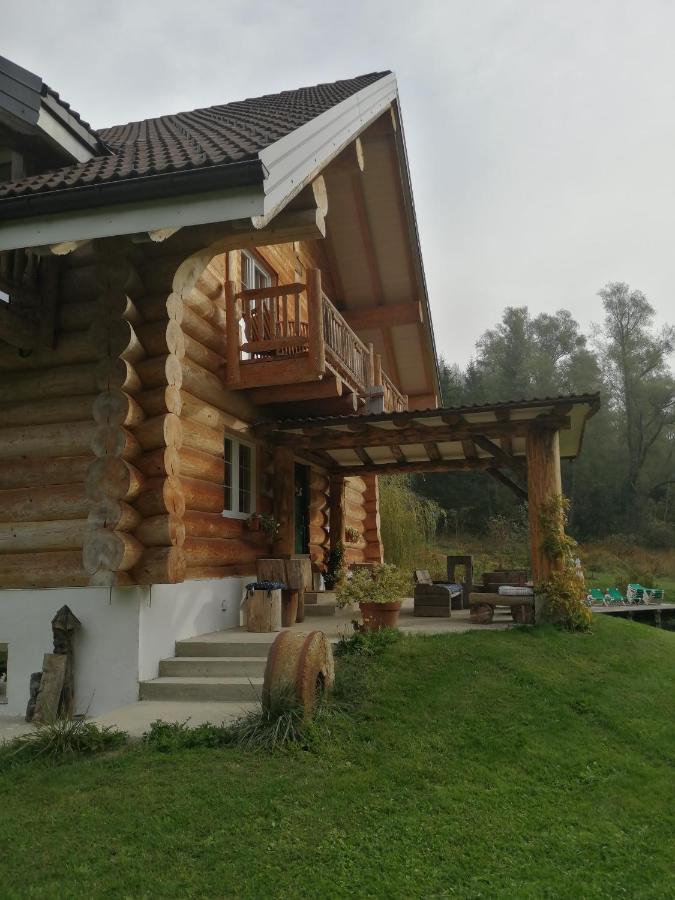 Chalet Le Dorf Noetsch Bagian luar foto