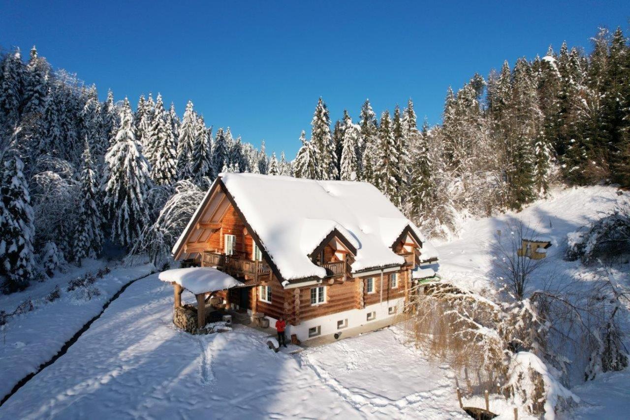 Chalet Le Dorf Noetsch Bagian luar foto