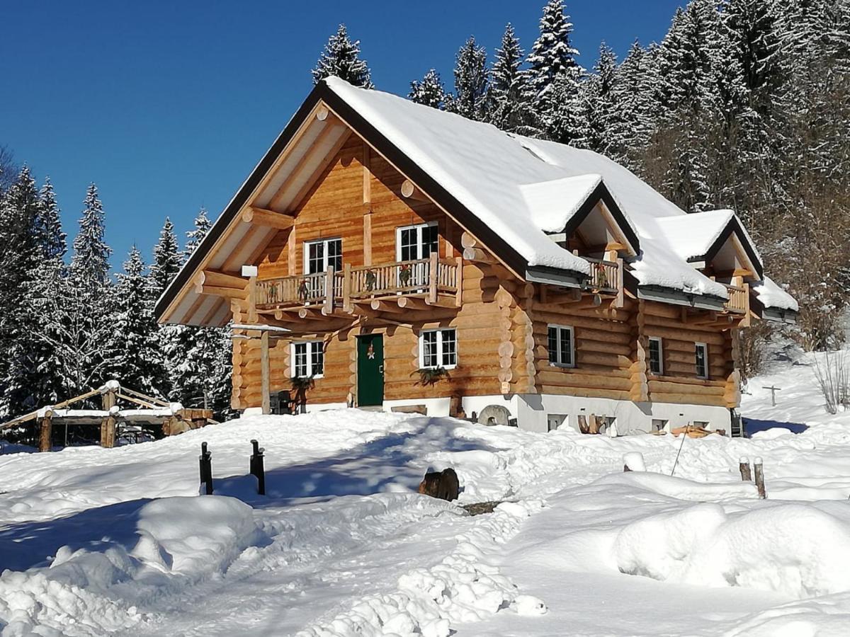 Chalet Le Dorf Noetsch Bagian luar foto
