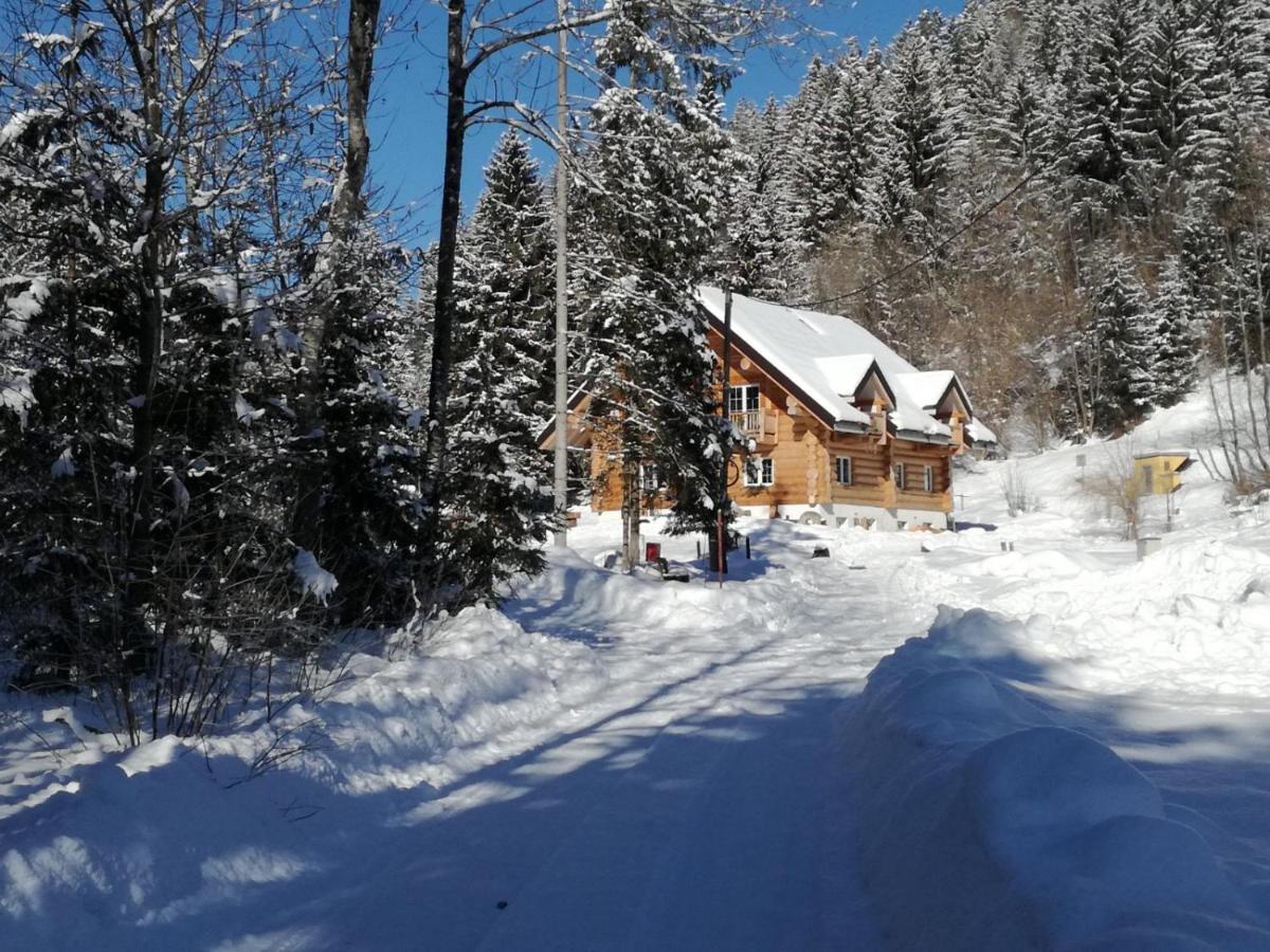 Chalet Le Dorf Noetsch Bagian luar foto